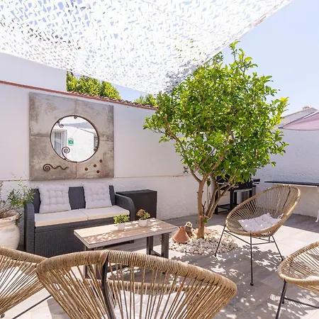 Casa Con Piscina Privada Y Parking - Hisp-288-69 * Эмпуриабрава